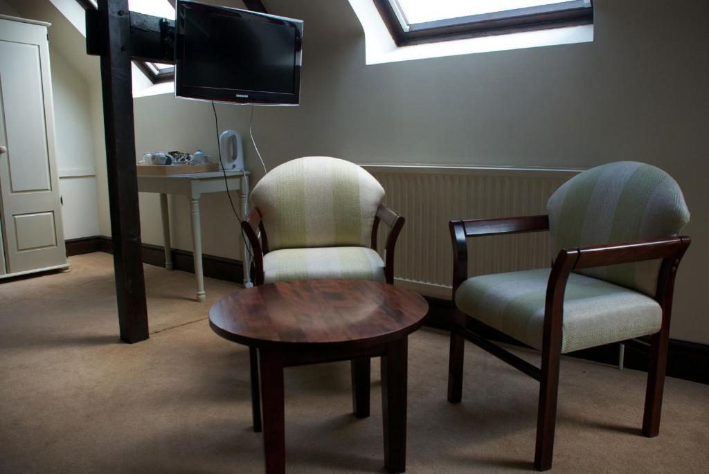 The White Hart Inn Newbury  Room photo